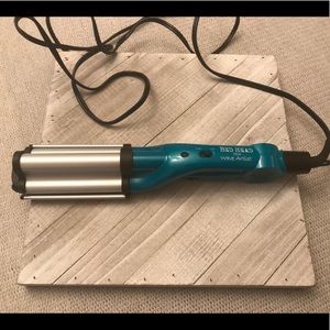 Bed Head TIGI Wave Artist